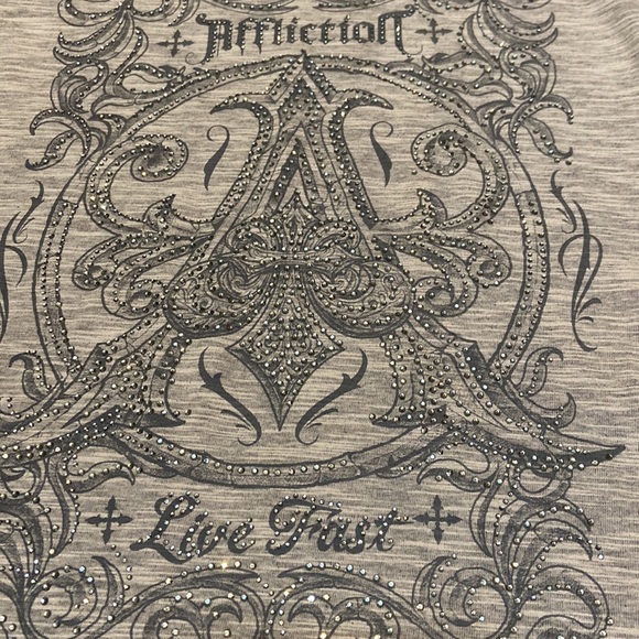 NWT AFFLICTION Size L Gray Short Sleeve Shirt Cut Out Neckline MSRP $54 - Picture 2 of 15